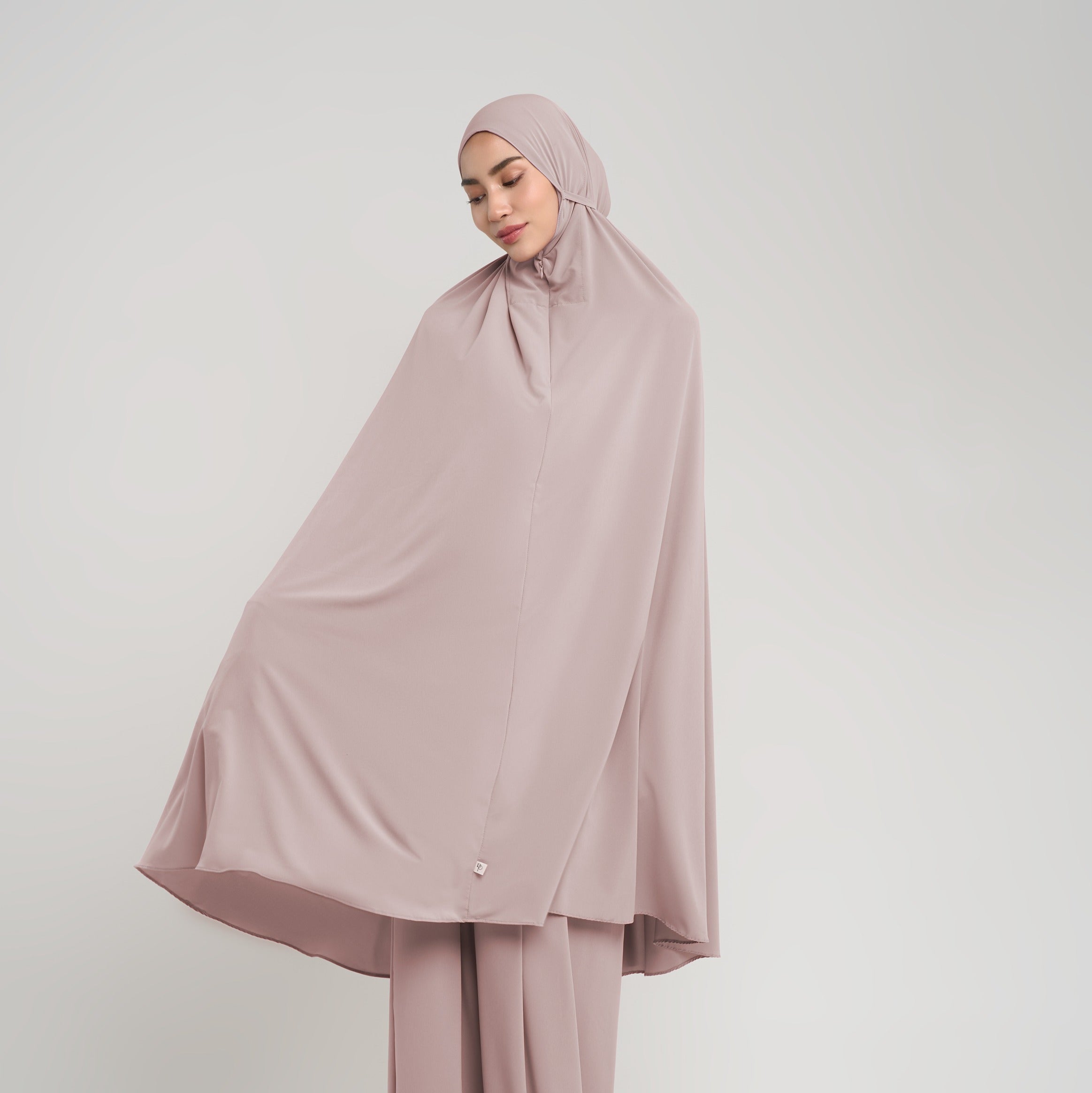 5 Alasan Kufah Prayer Set Jadi Solusi Hampers & Mukena Baru Idul Fitri Tahun Ini