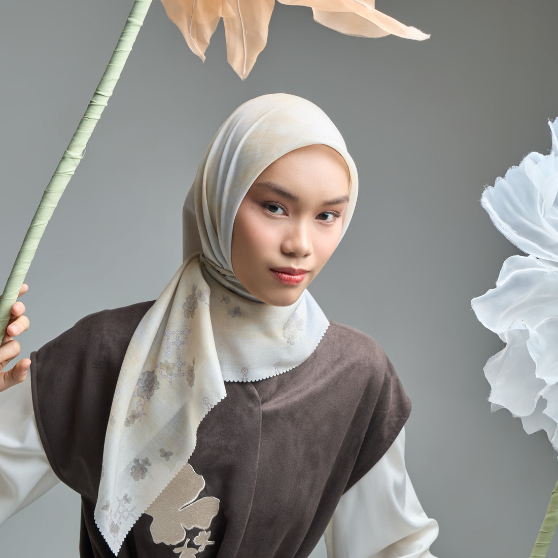 7 Lapisan Emosi Manusia! Ternyata Ini Makna di Balik Selaras Scarf napocut