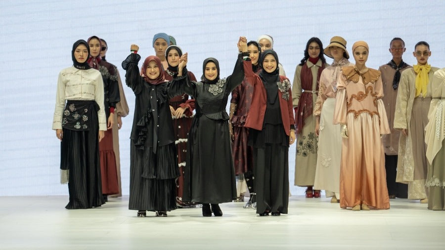 “Self Revelation”, naPocut Sukses Tampilkan Refleksi Perjalanan di JFW 2023