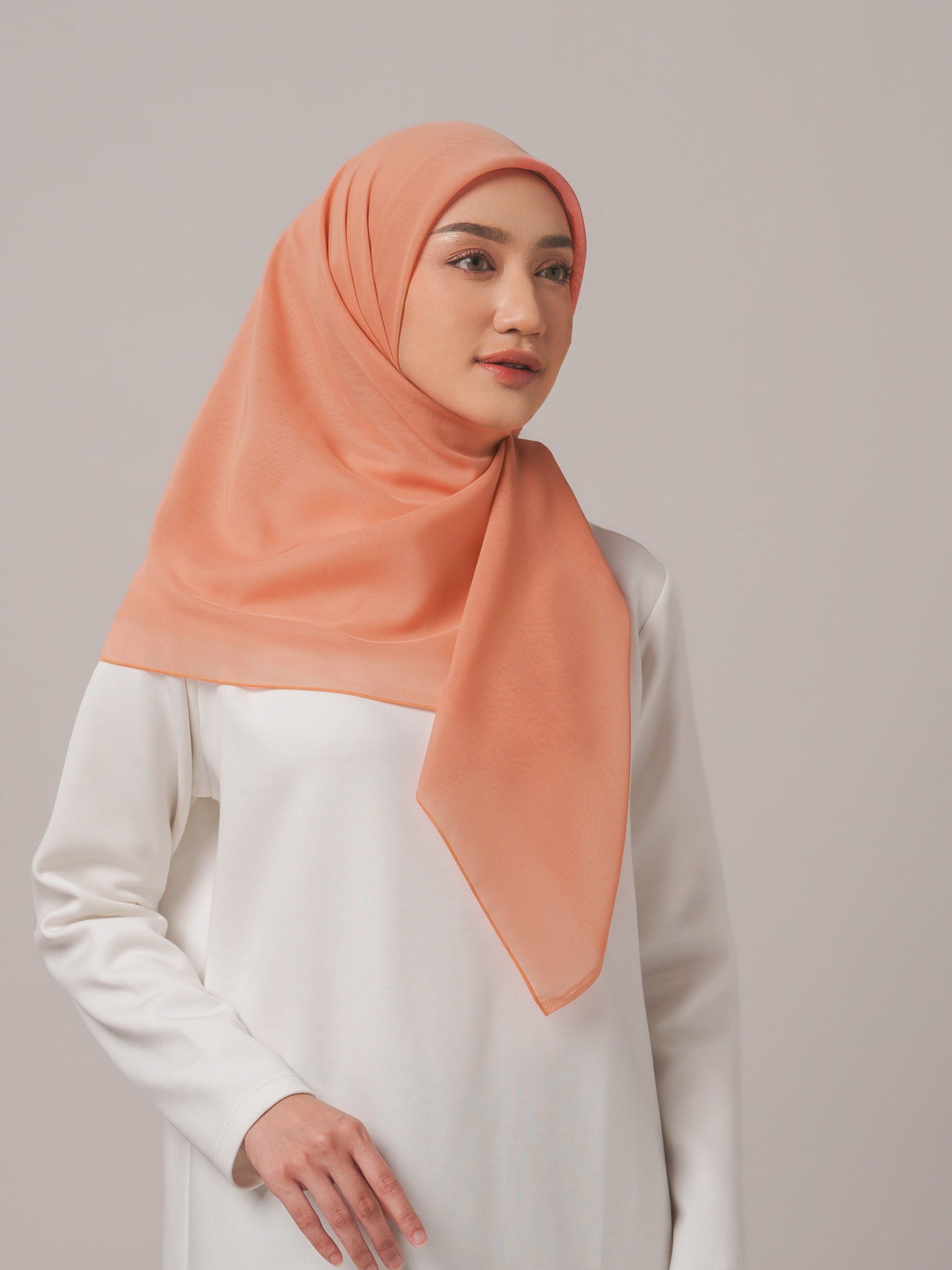 Plain Paris Yellow & Orange Series - Hijab Segiempat Paris Jepang Premium