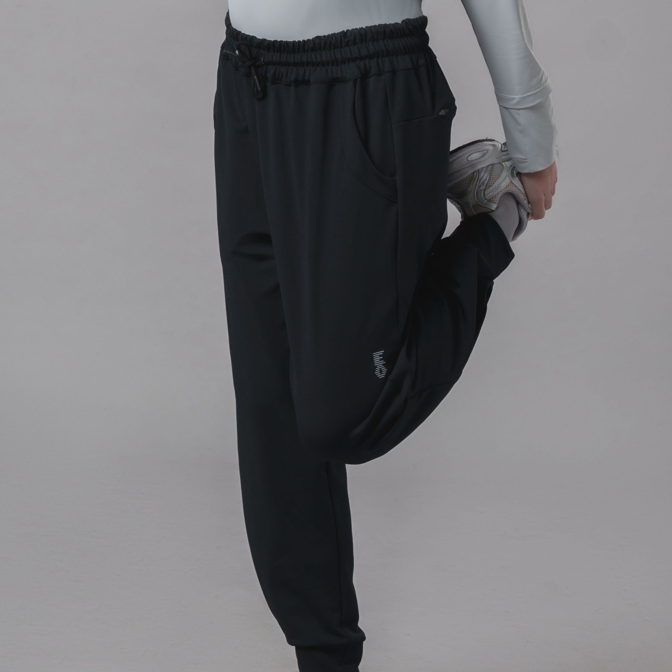EasyOn Celia Jogger Pants - Celana Training Olahraga