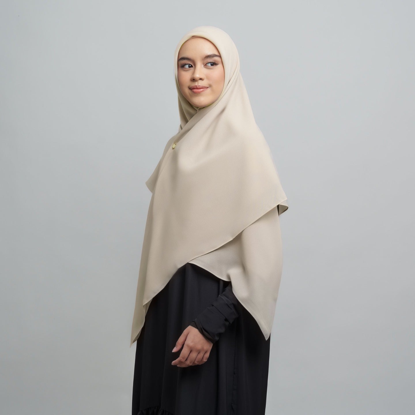Inshirah Syar'i - Hijab Segiempat Polos Premium
