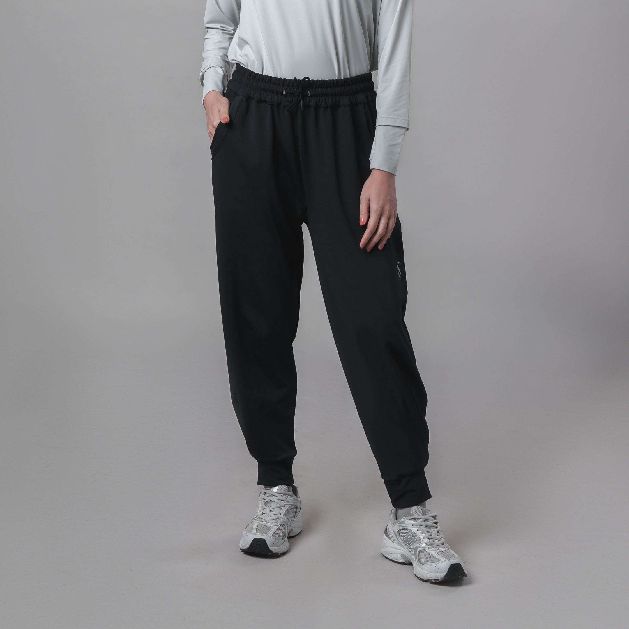 EasyOn Celia Jogger Pants - Celana Training Olahraga