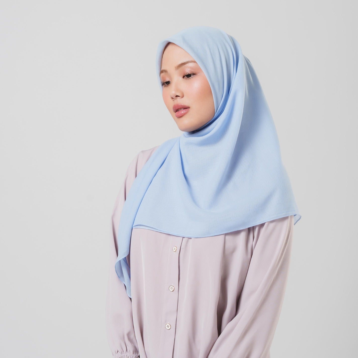 Plain Ultrasoft -  Hijab Segiempat Polos Premium