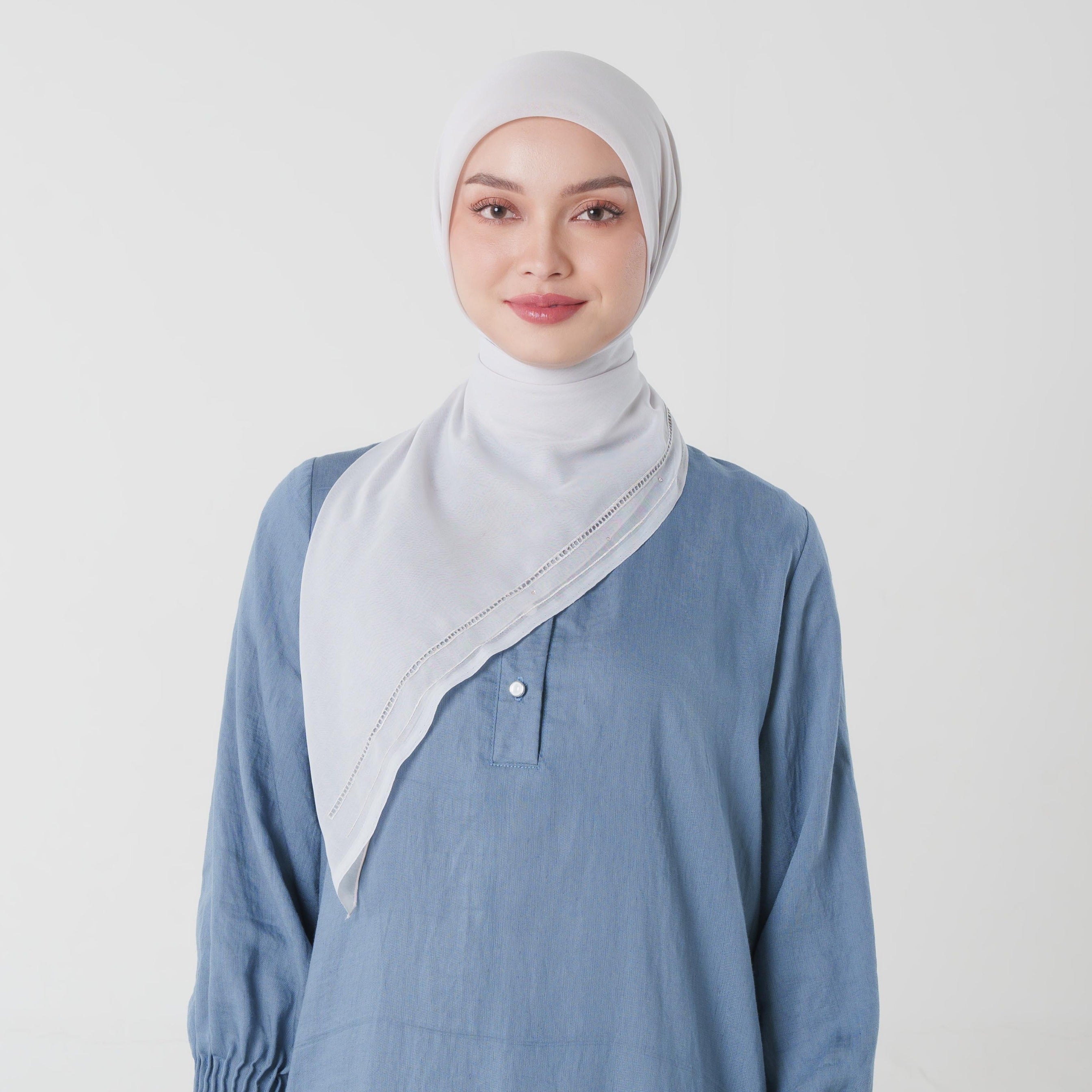 Alea Embroidery - Jilbab Segiempat Bordir Kerancang Premium