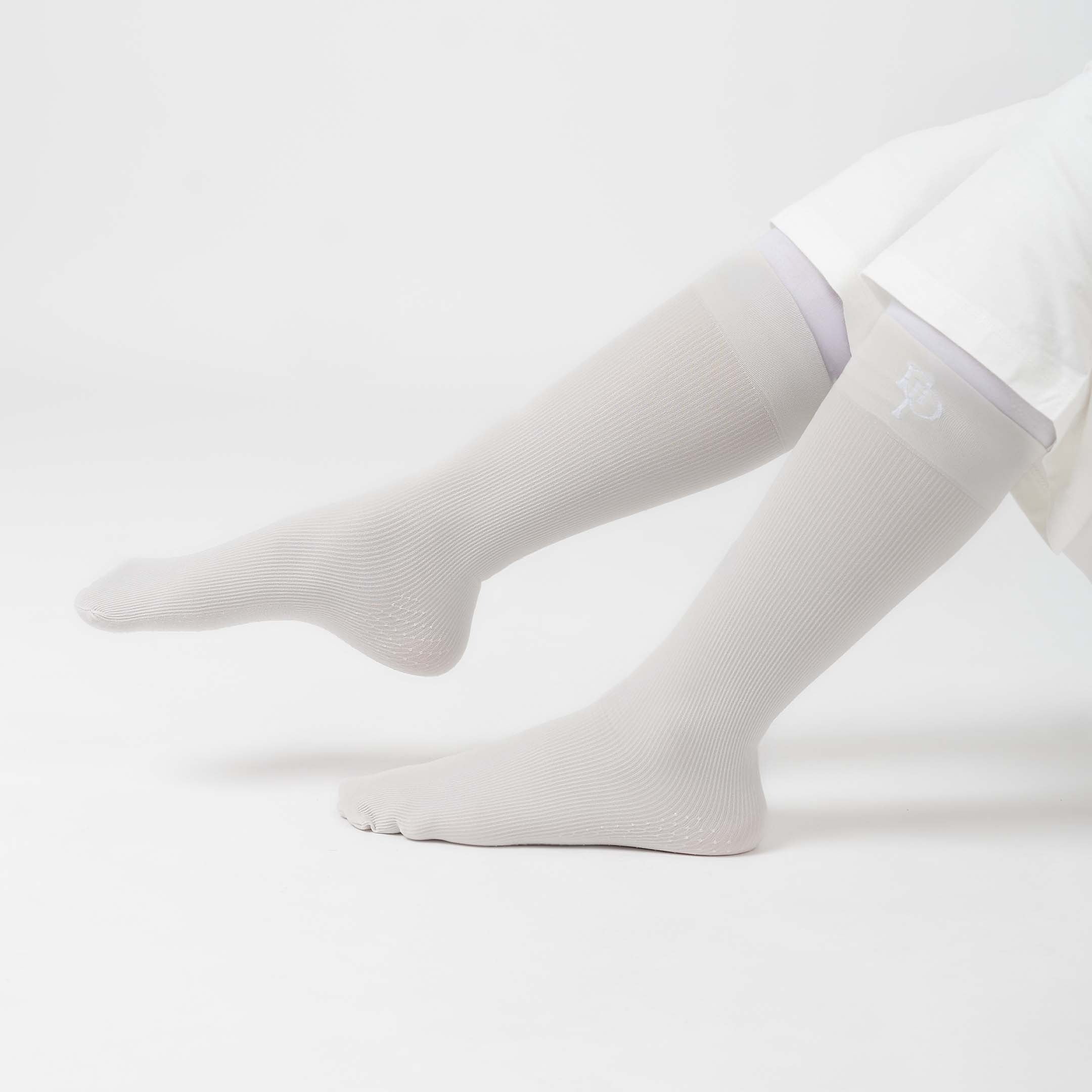 Isba Sock - Kaos Kaki Anti Selip