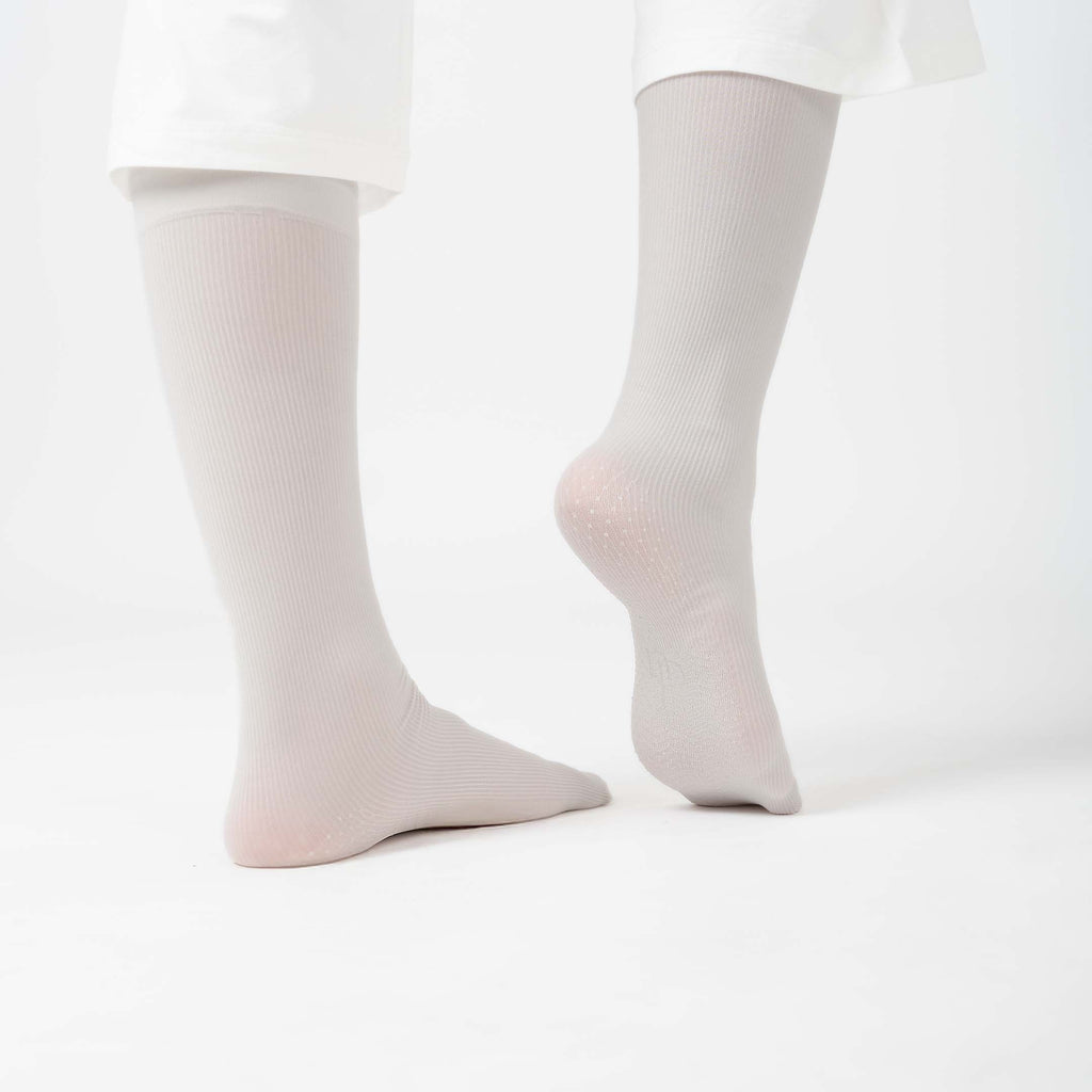 Isba Sock - Kaos Kaki Anti Selip