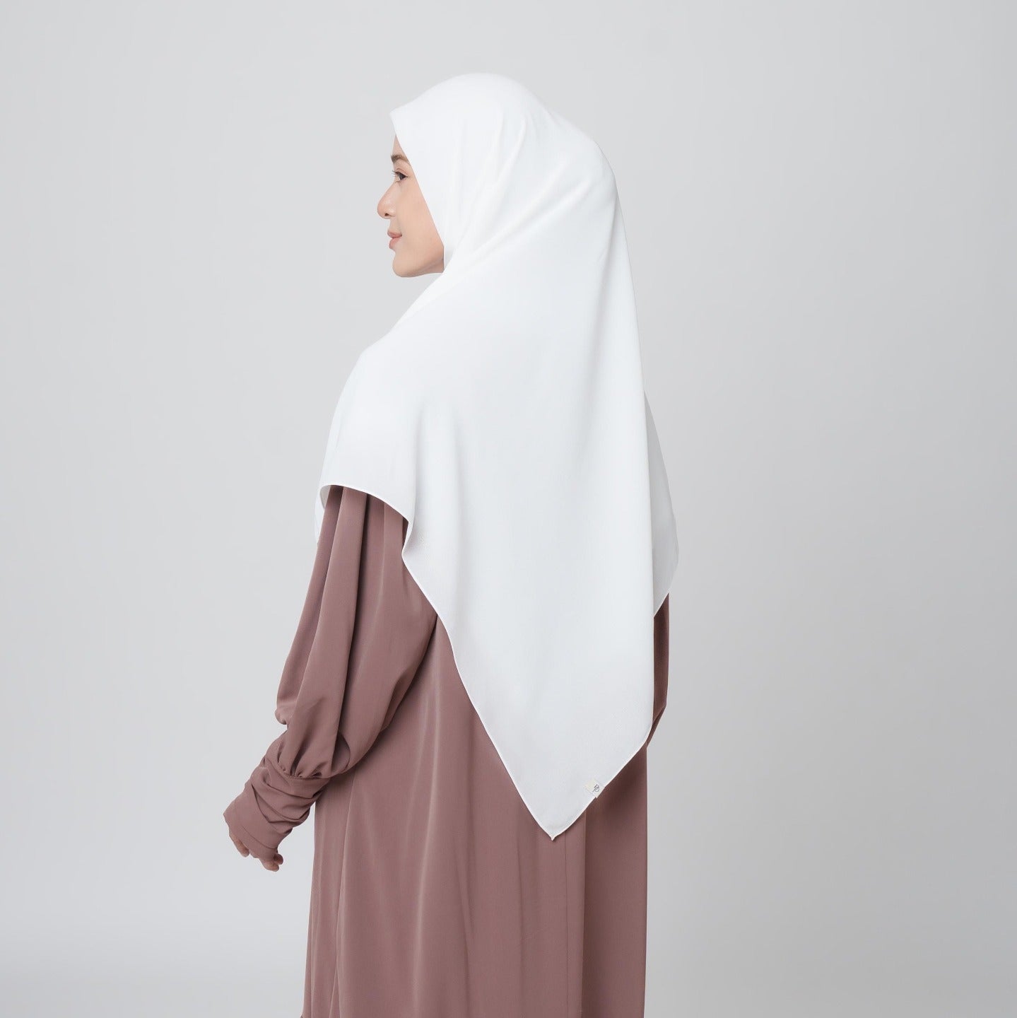 Inshirah Syar'i - Hijab Segiempat Polos Premium