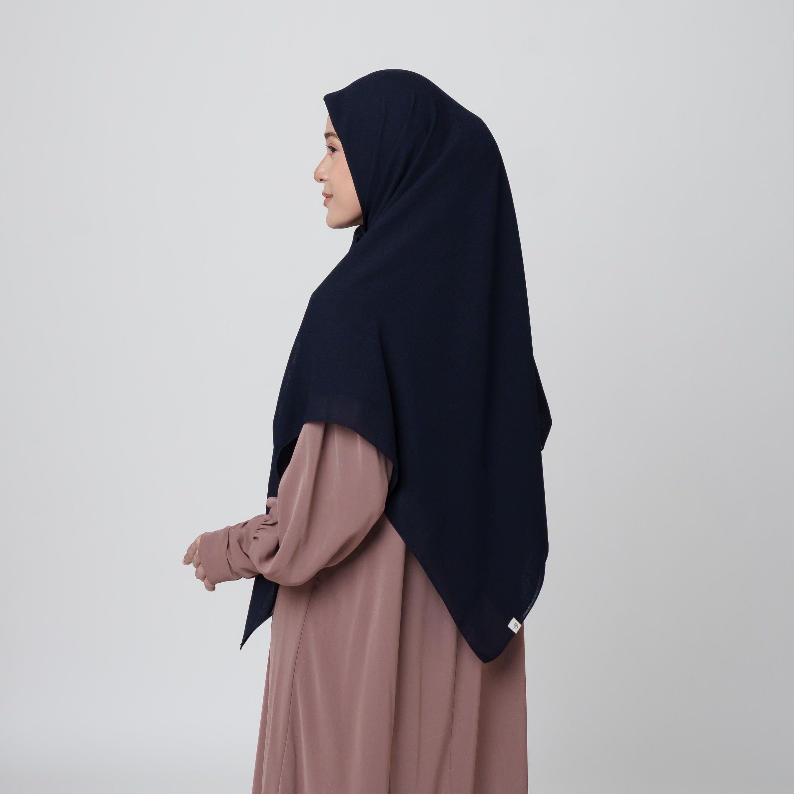 Inshirah Syar'i - Hijab Syar'i Segiempat Polos Premium