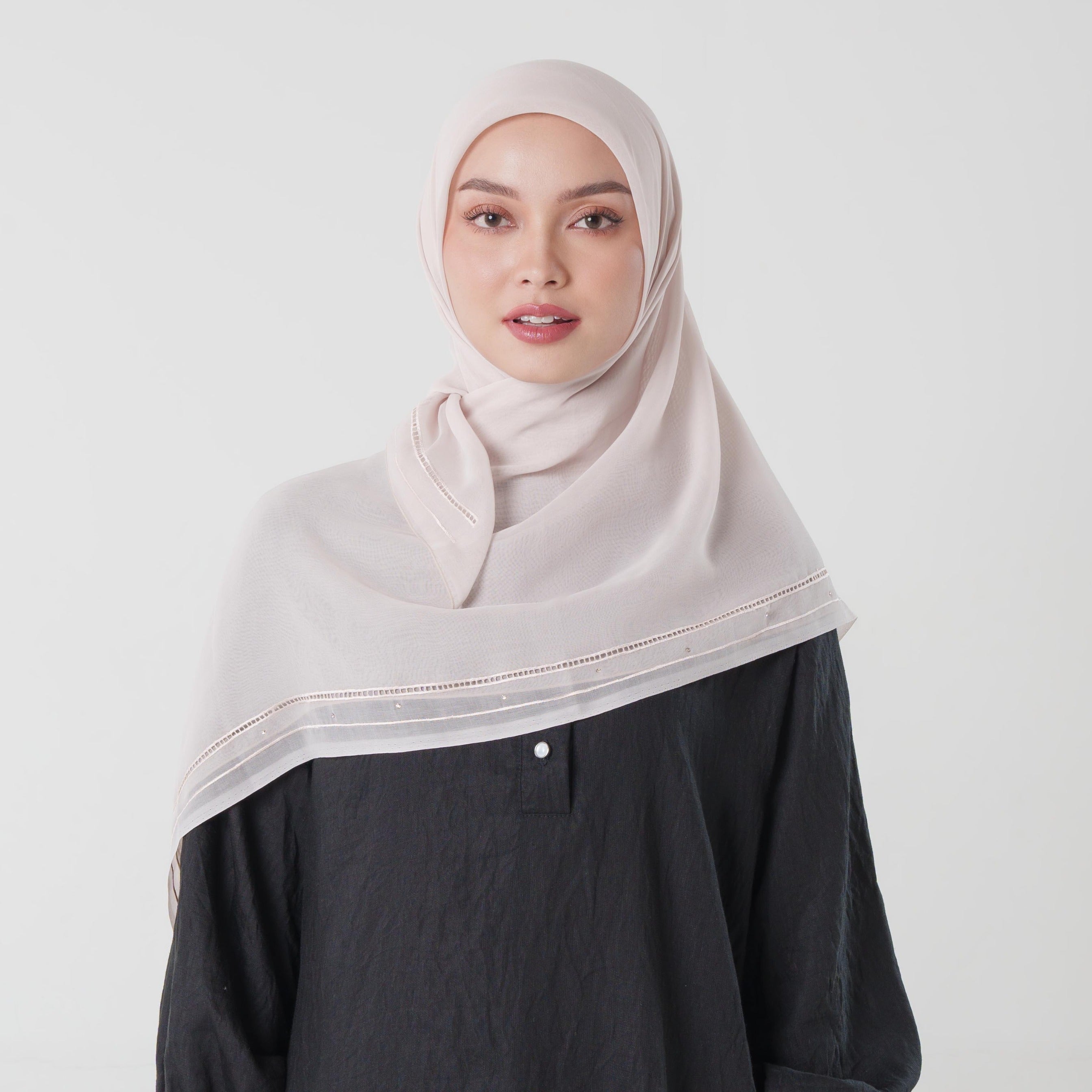 Alea Embroidery - Jilbab Segiempat Bordir Kerancang Premium