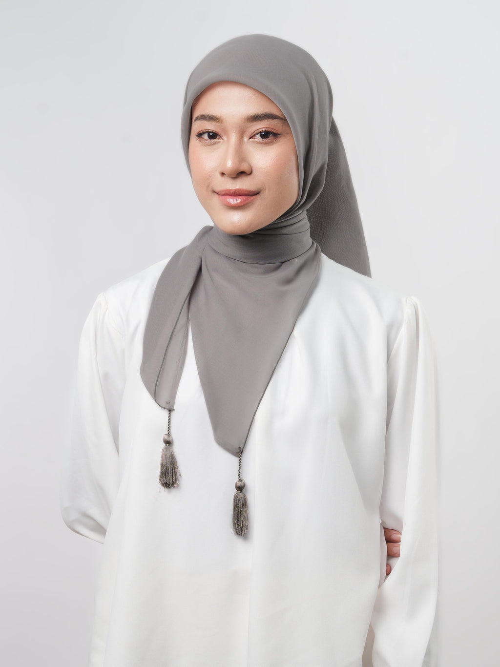 Plain Tassel Blue & Green Series - Hijab Ronce Segiempat Paris Jepang Premium