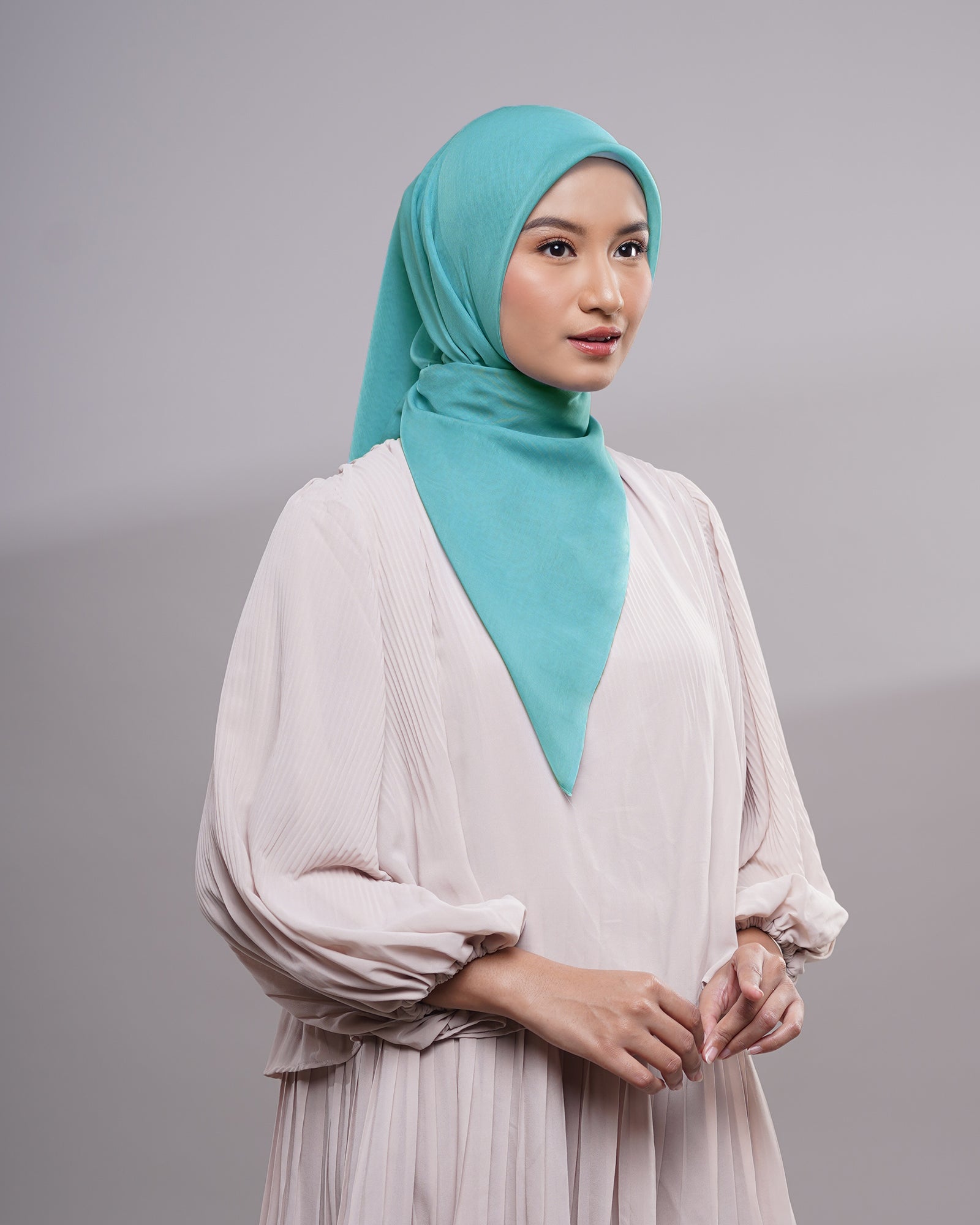 Plain Paris - Hijab Segiempat Paris Jepang Premium Blue & Green Series