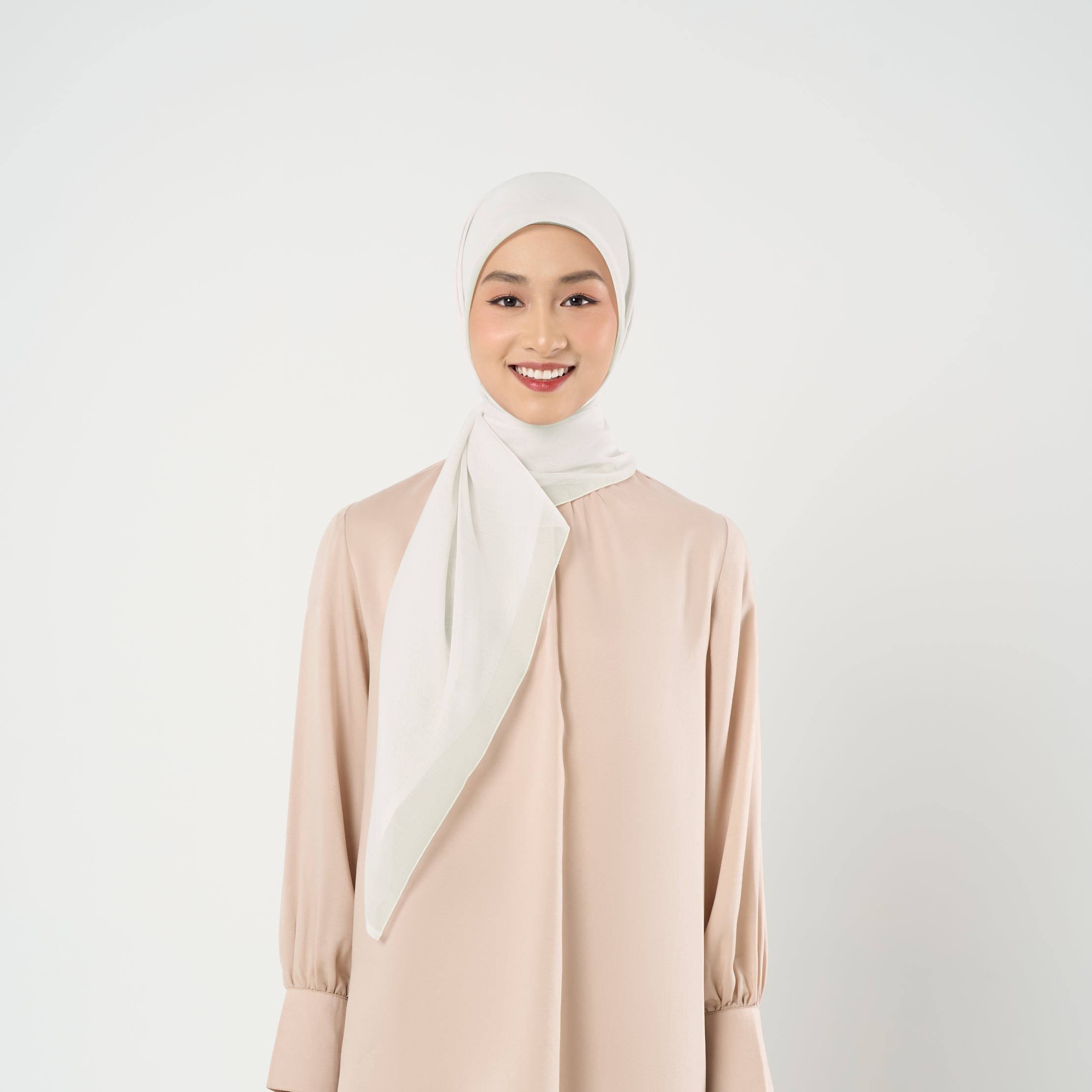 [ Seri WARNA BARU ] Hijab napocut - Hijab Polos Paris Segiempat Paris Japan Premium 115 x 115 cm