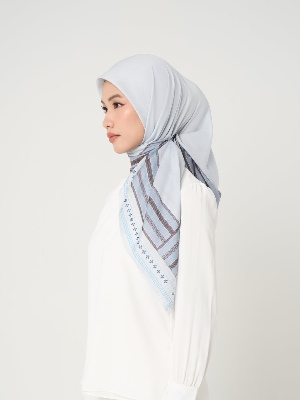 Aranusa Scarf