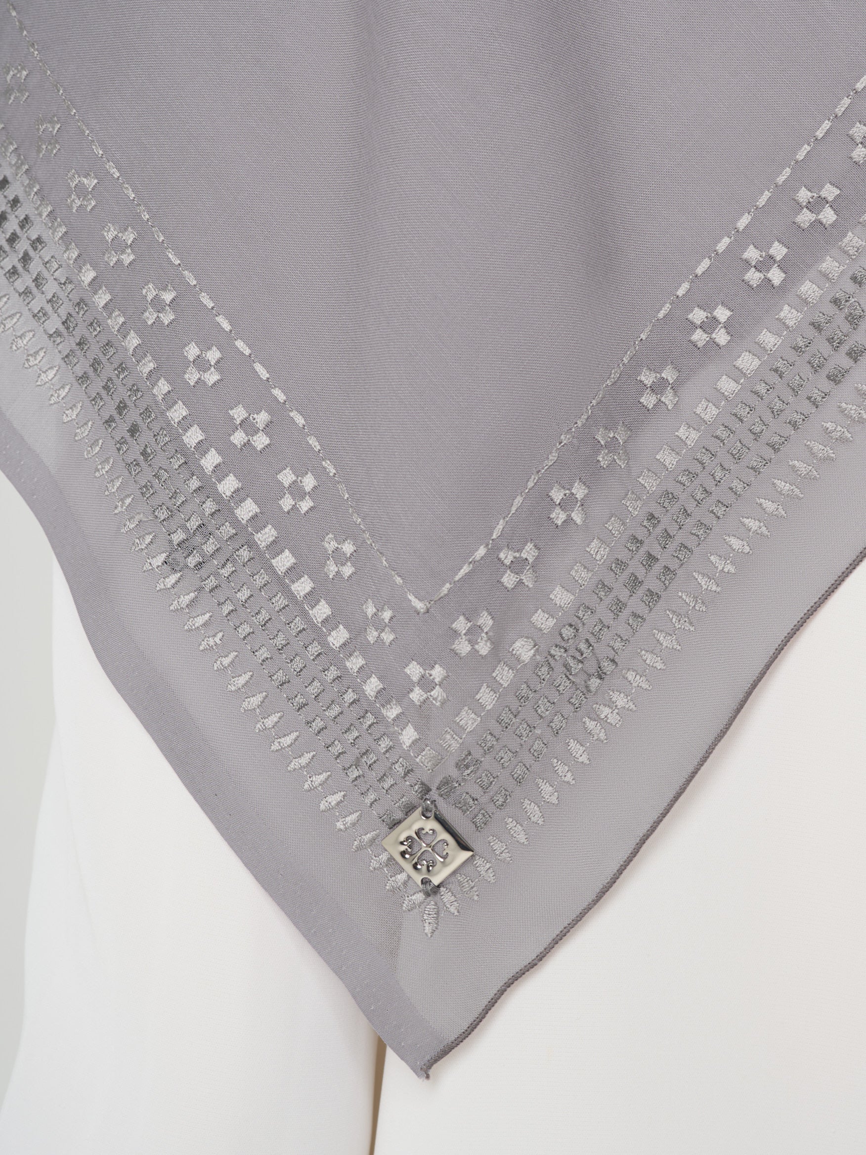 Aranusa Embroidery