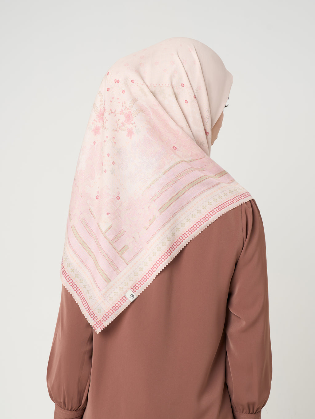 Arumasa Scarf