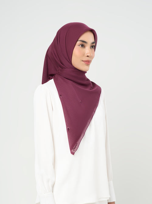 Auri Embroidery
