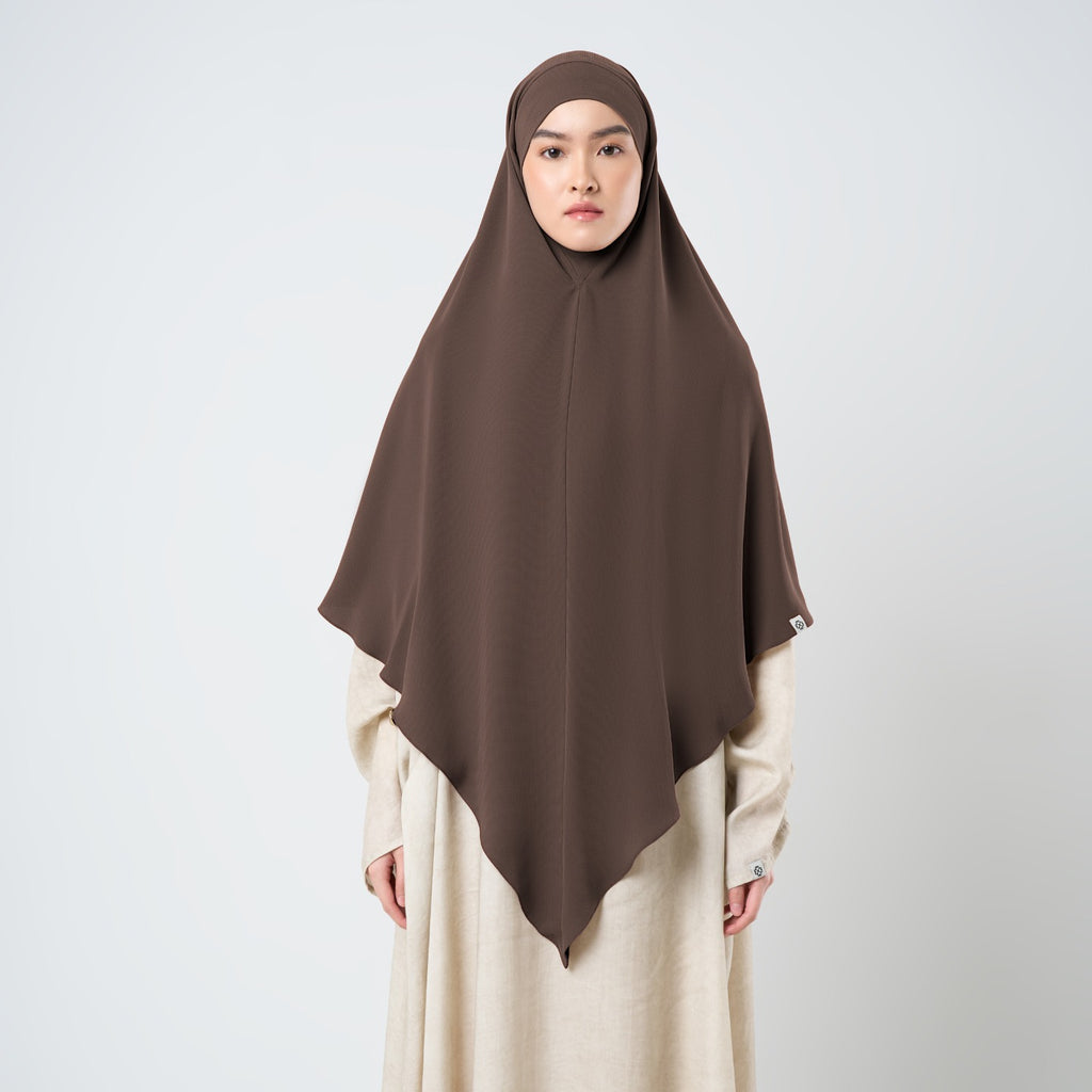AMBER BROWN