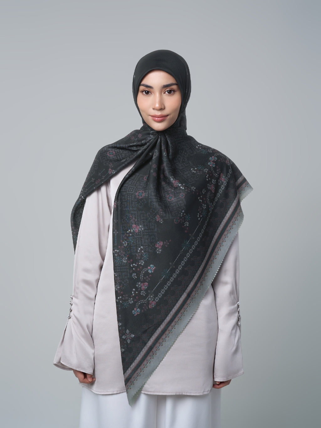 Parasya Scarf Syari - Hijab Syari Segiempat Edisi Kemerdekaan Indonesia