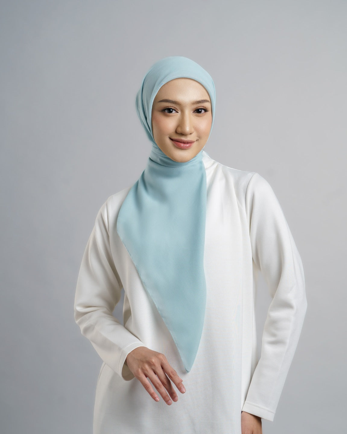 Plain Airysoft - Hijab Segiempat Polos Premium