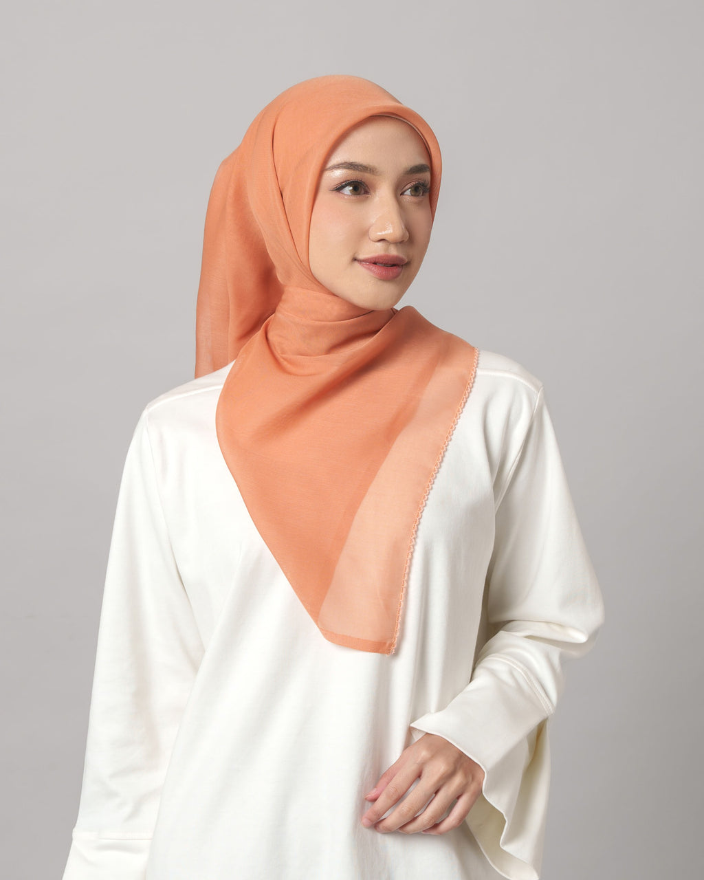 Plain Nitto - Hijab Segiempat Paris Jepang Premium