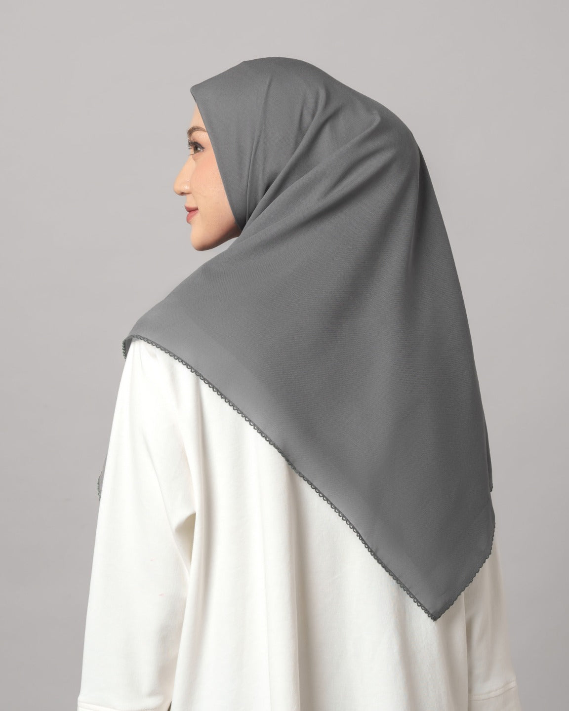 Plain Nitto - Hijab Segiempat Paris Jepang Premium