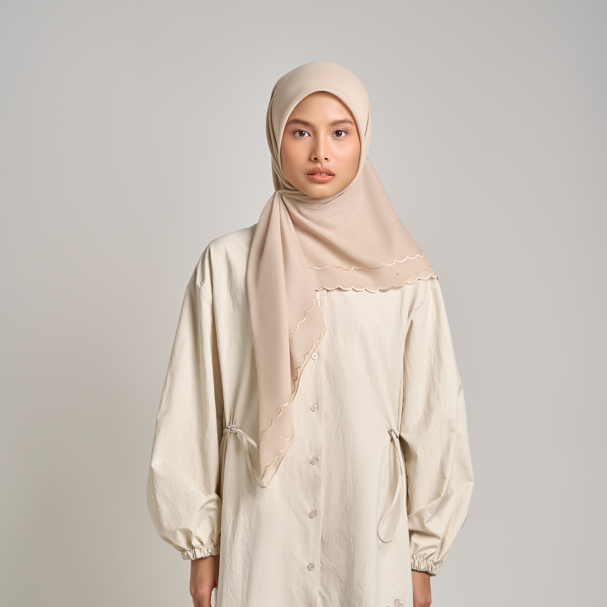 Dhiya Embroidery - Jilbab Segiempat Bordir Gelombang Kristal