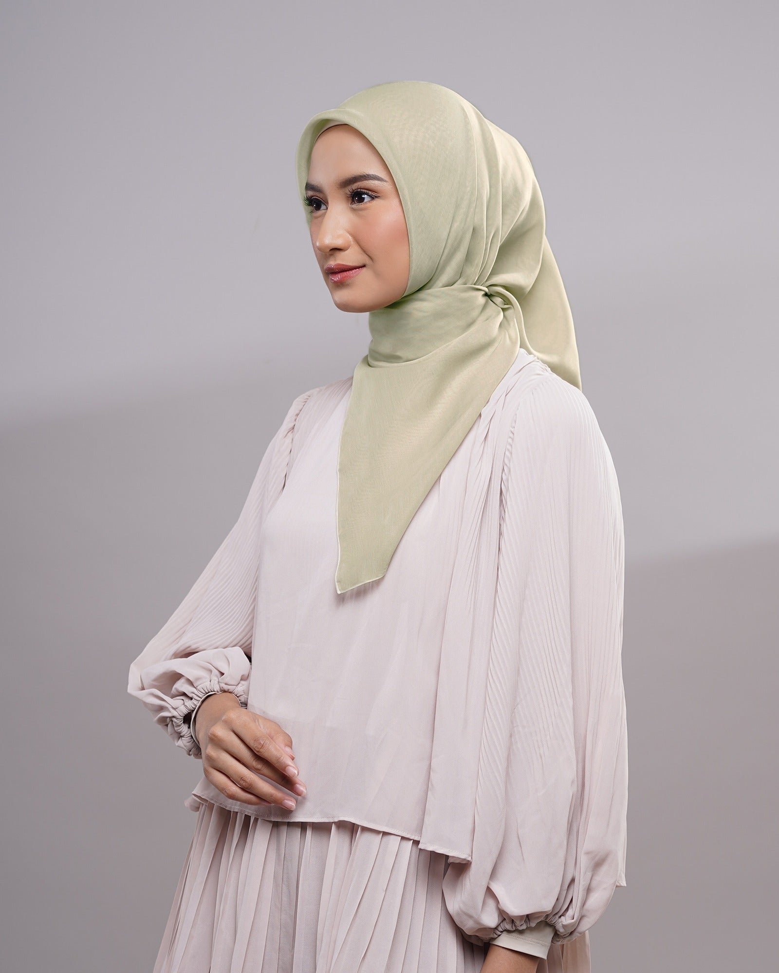 Plain Paris - Hijab Segiempat Paris Jepang Premium Seri Biru & Hijau