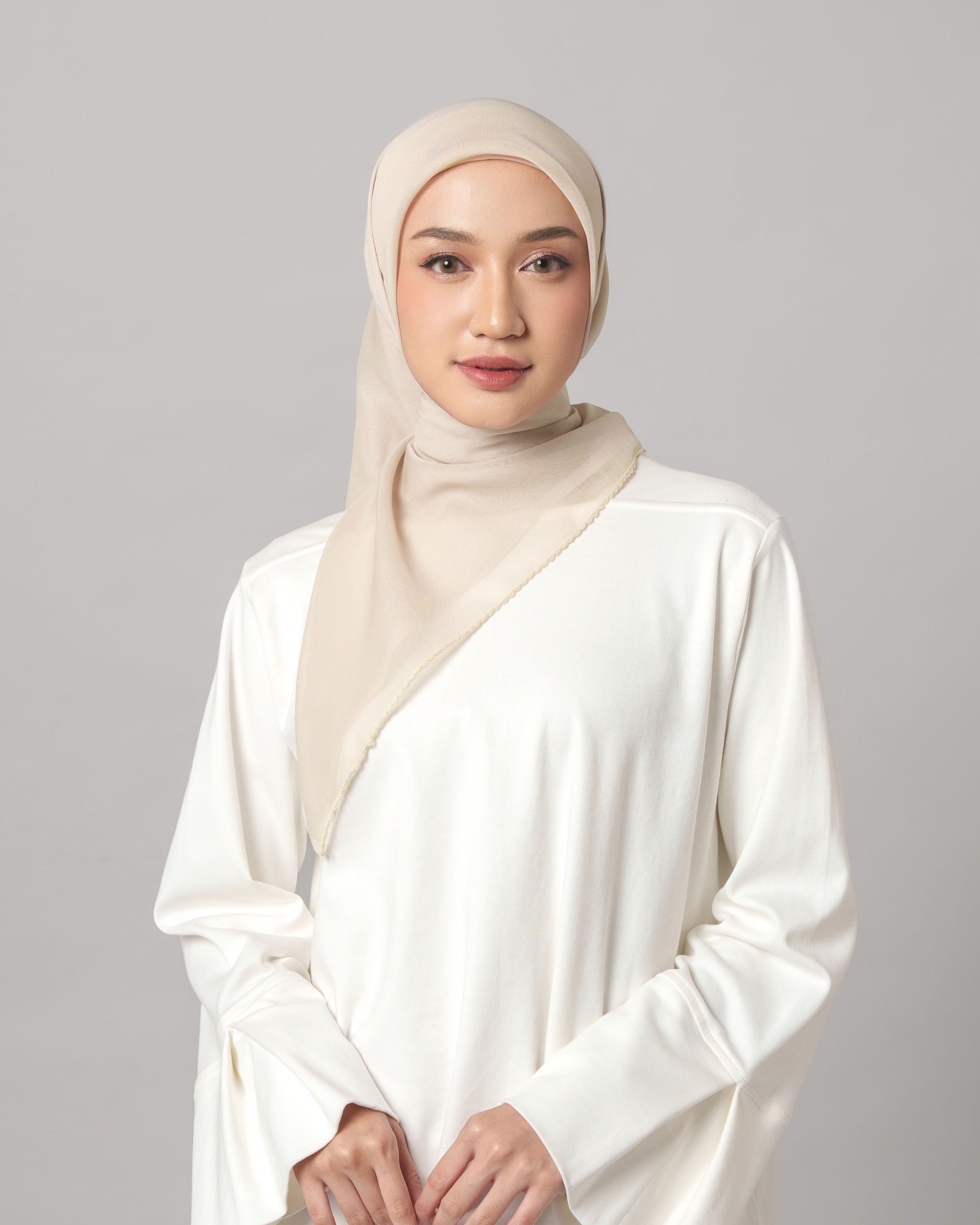 Plain Nitto - Hijab Segiempat Paris Jepang Premium