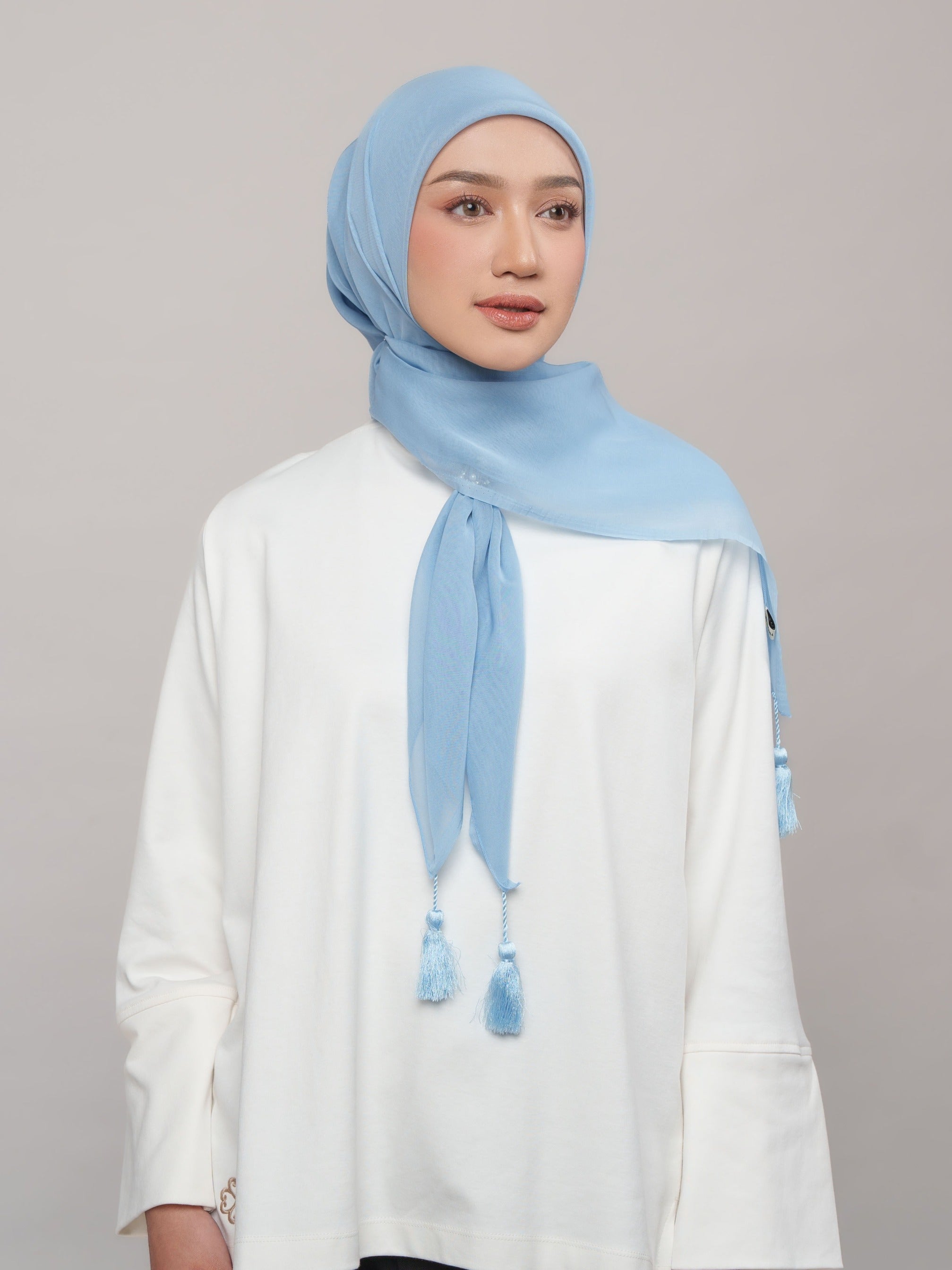 Plain Tassel Blue & Green Series - Hijab Ronce Segiempat Paris Jepang Premium