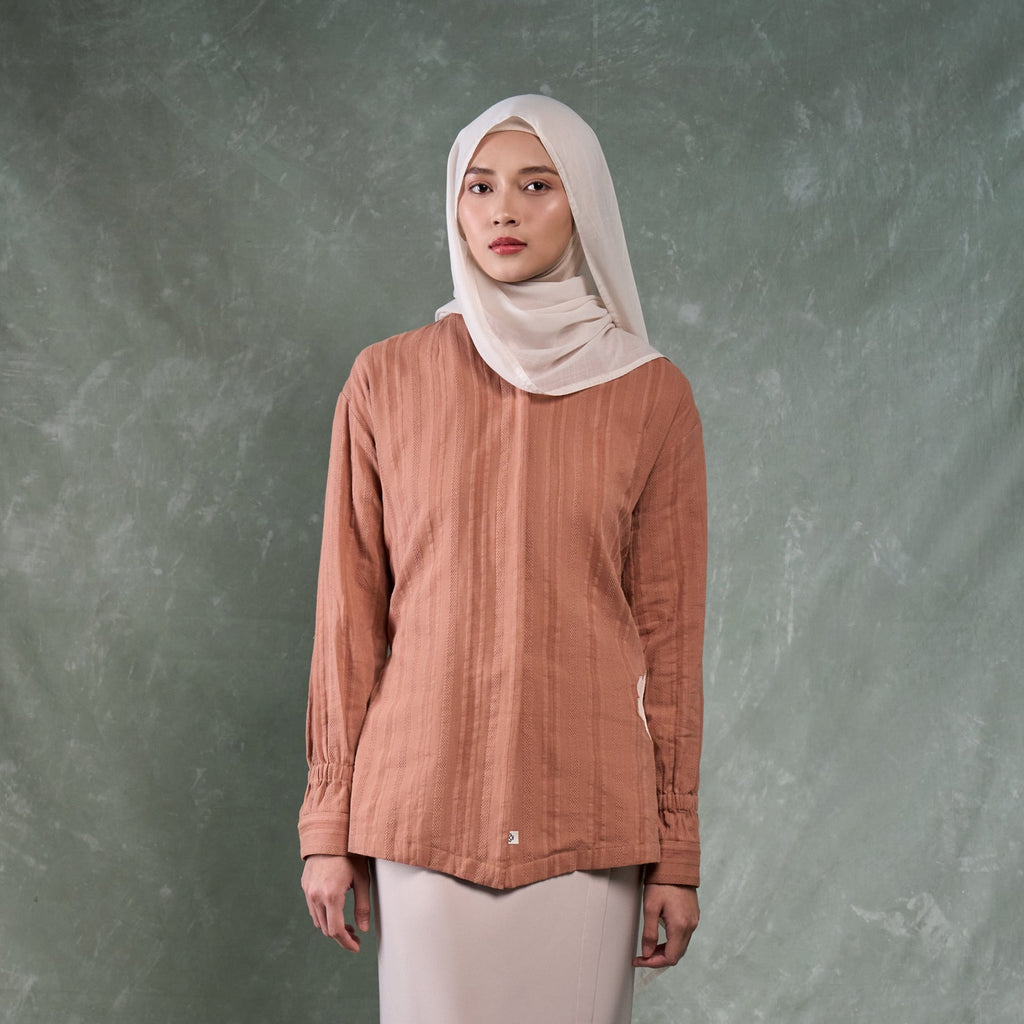 Hanan Top - Kemeja Bordir Bunga