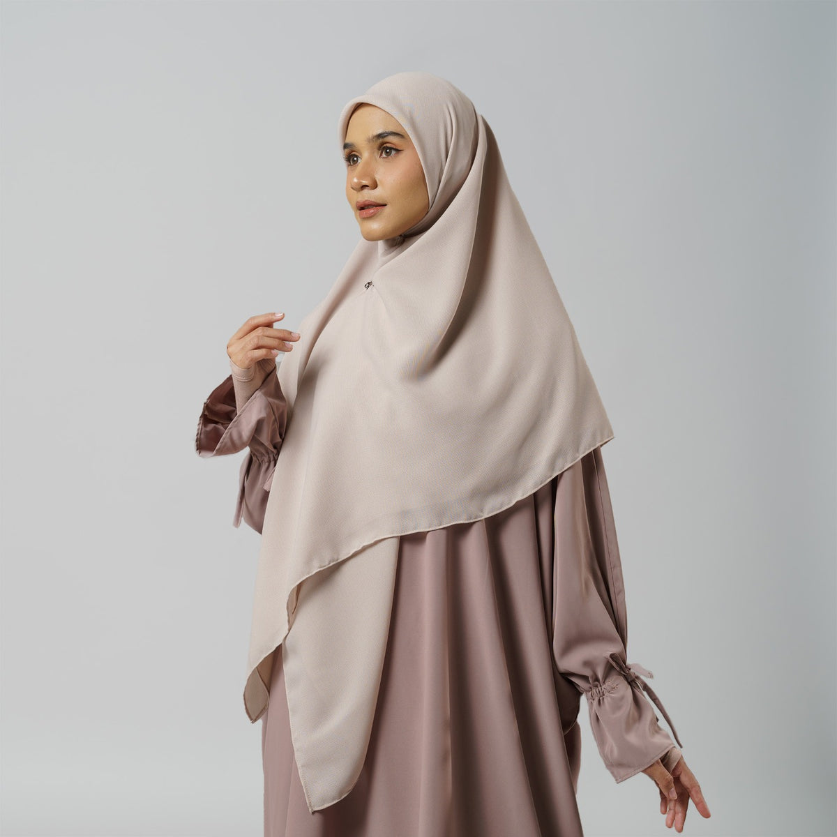Inshirah Syar'i - Hijab Segiempat Polos Premium