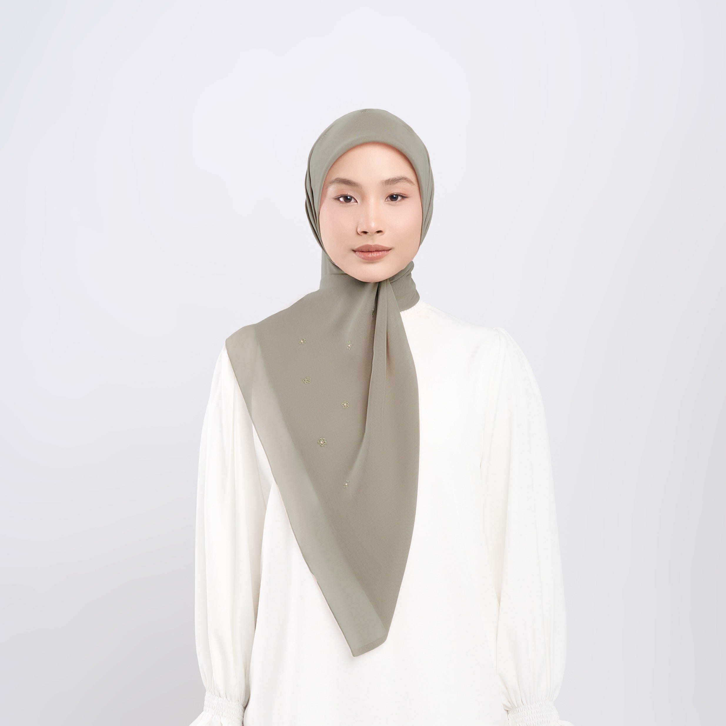 Melati Embroidery - Hijab Segiempat Bordir Bunga Swarovski