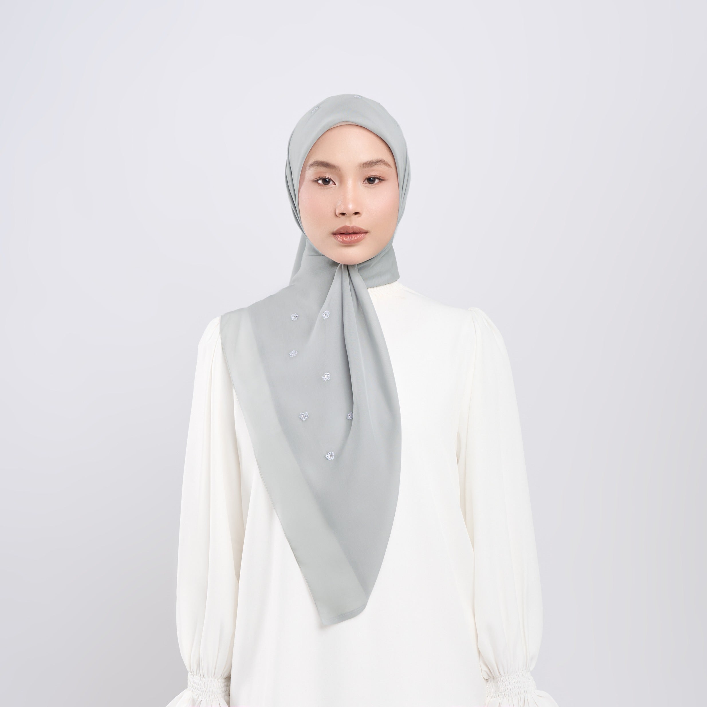 Melati Embroidery - Hijab Segiempat Bordir Bunga Swarovski