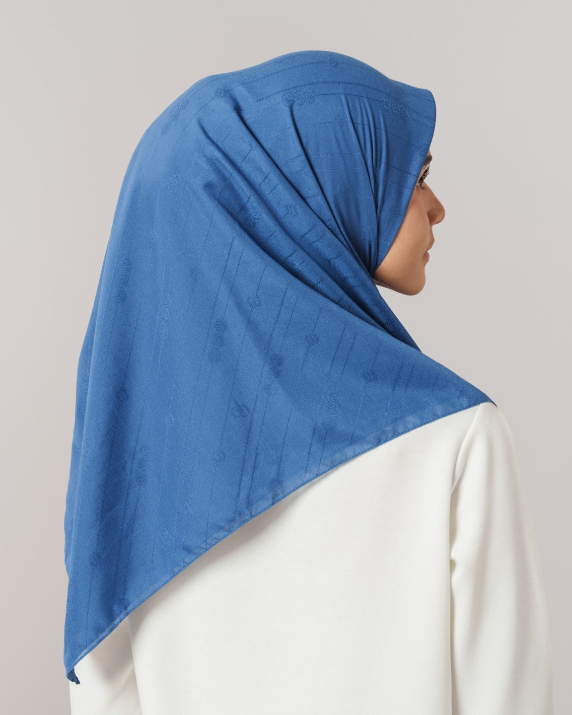 Jacquard Polos - Hijab Voal Segiempat Polos Premium