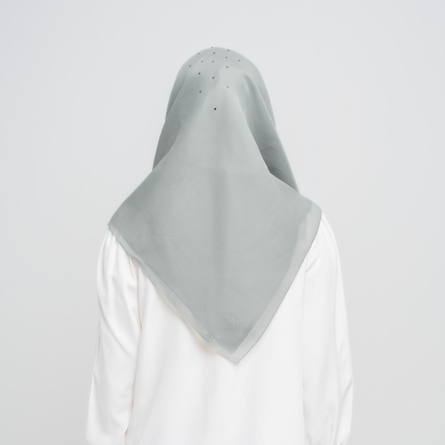 NEUTRAL GRAY