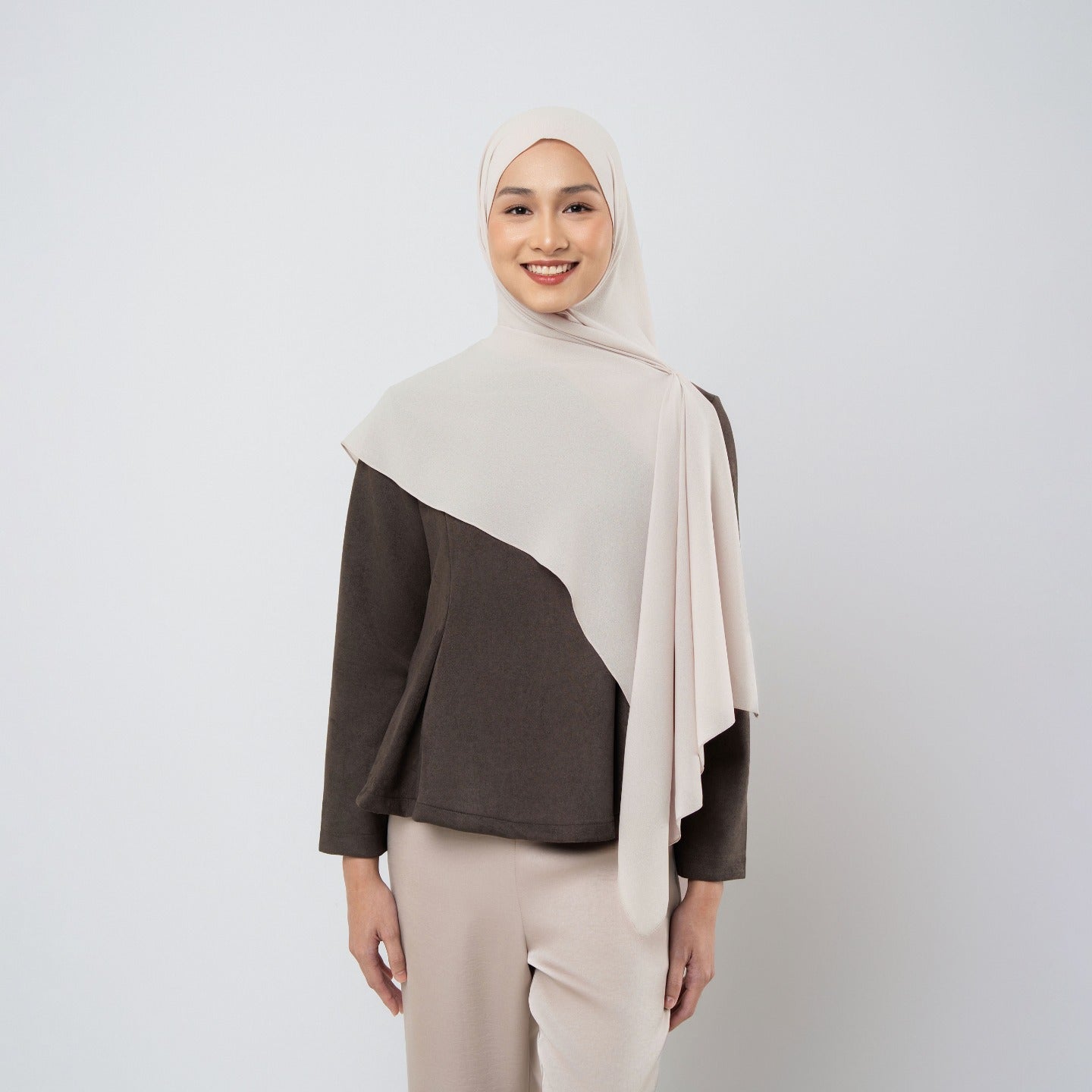 Leeny Instant Hijab - Pashmina Instant Premium
