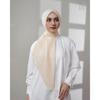 Plain Tassel - Hijab Segiempat Paris Jepang Premium Ronce 115 x 115 cm
