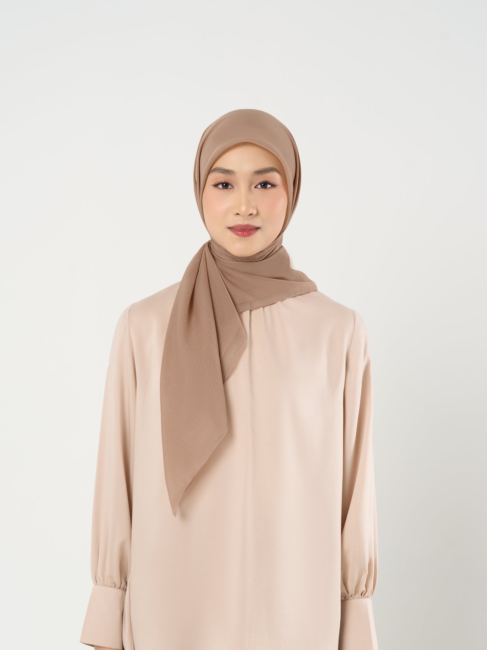 Plain Paris - Hijab Segiempat Paris Jepang Premium Brown and Cream Series