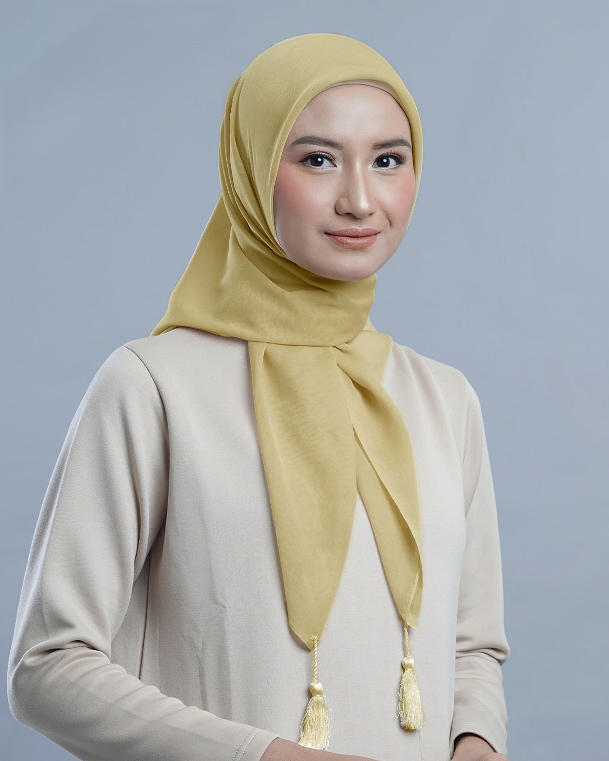 Plain Tassel - Hijab Segiempat Paris Jepang Premium Ronce 115 x 115 cm