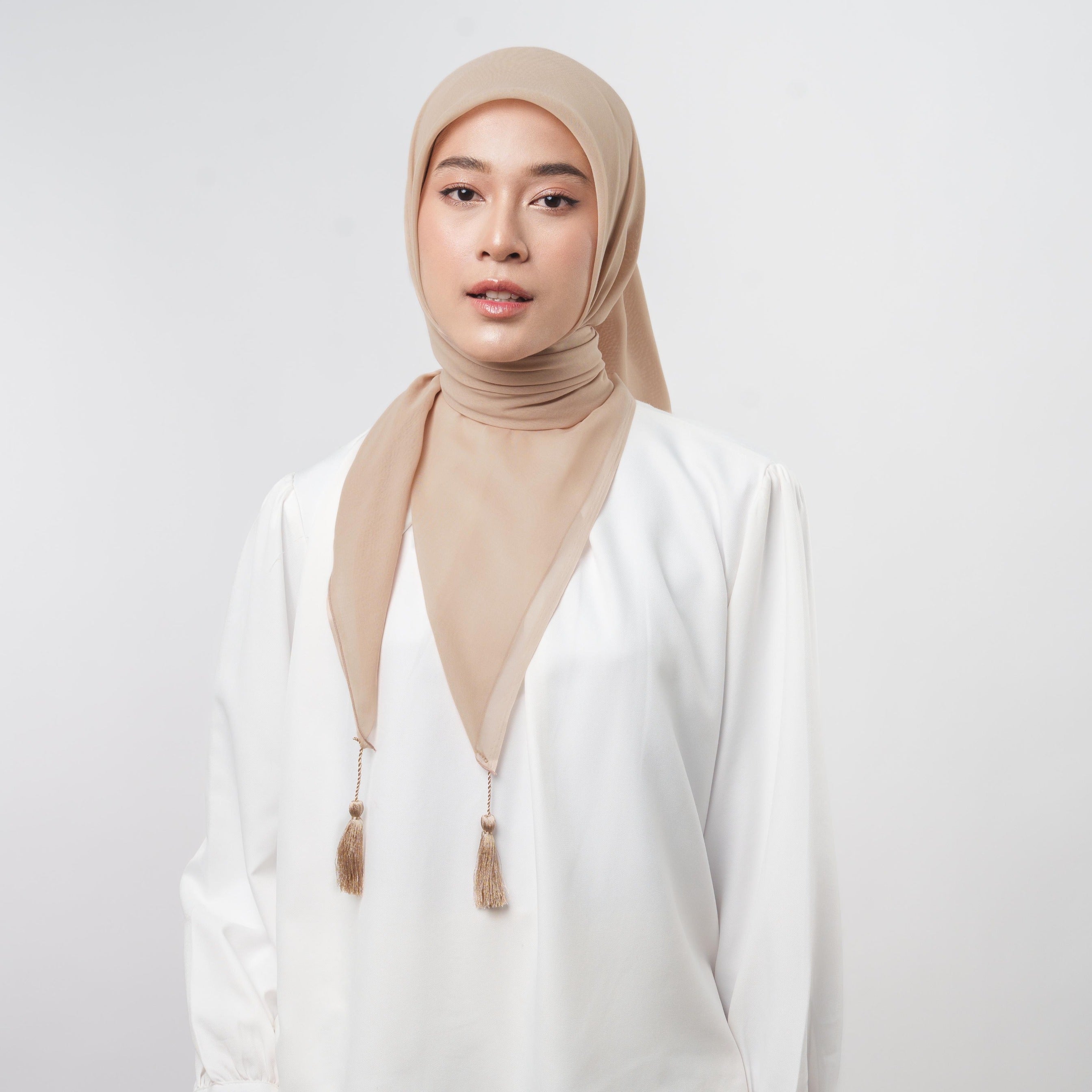 Plain Tassel New Colors - Hijab Ronce Segiempat Paris Japan Premium