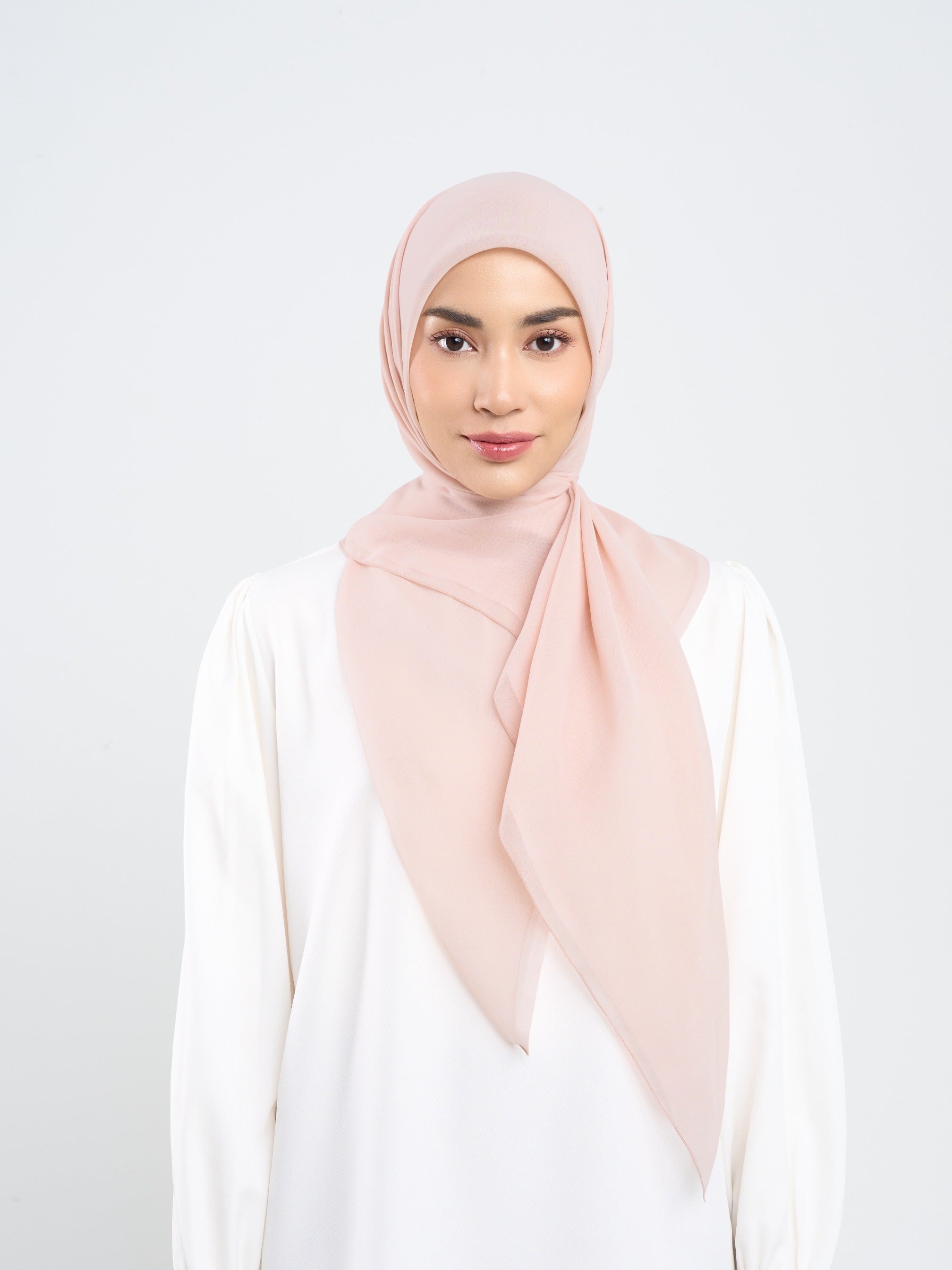 Paris Polos - Hijab Segiempat Paris Jepang Premium Seri Merah, Merah Muda & Peach