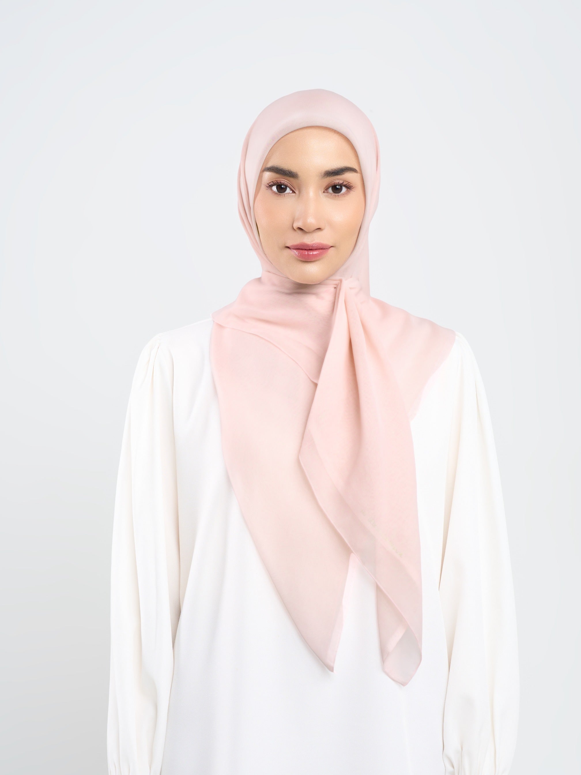 Paris Polos - Hijab Segiempat Paris Jepang Premium Seri Merah, Merah Muda & Peach
