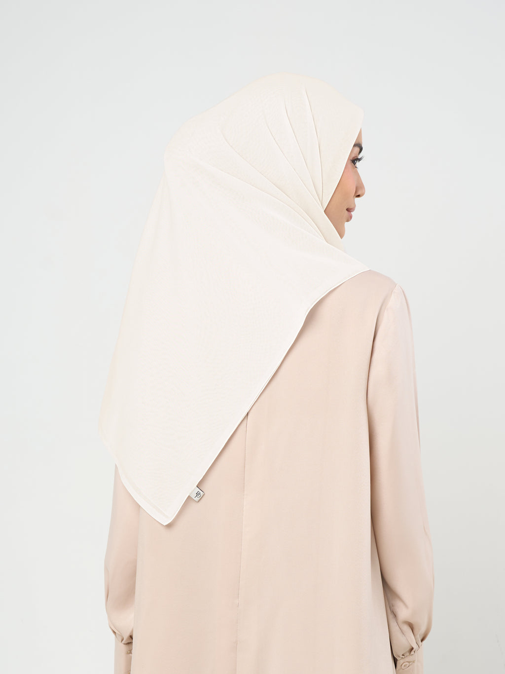 Plain Paris - Hijab Segiempat Paris Jepang Premium Seri Hitam dan Putih