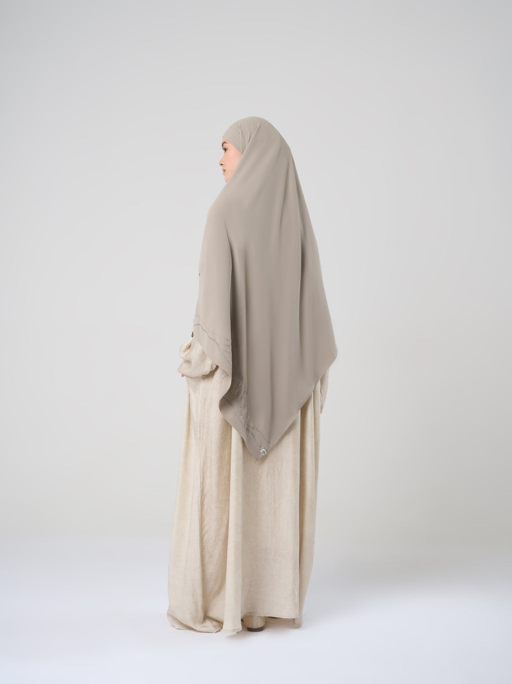 Rihlah Abaya - Abaya Tencel Premium