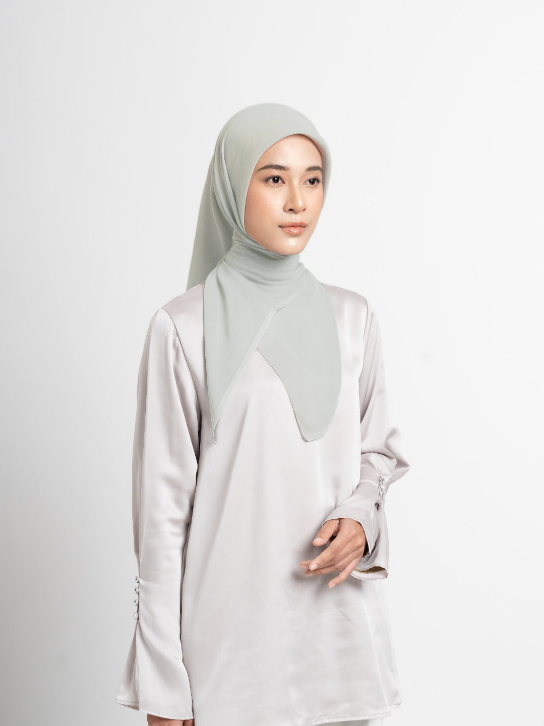 Plain Tassel - Hijab Segiempat Paris Jepang Premium Ronce 115 x 115 cm