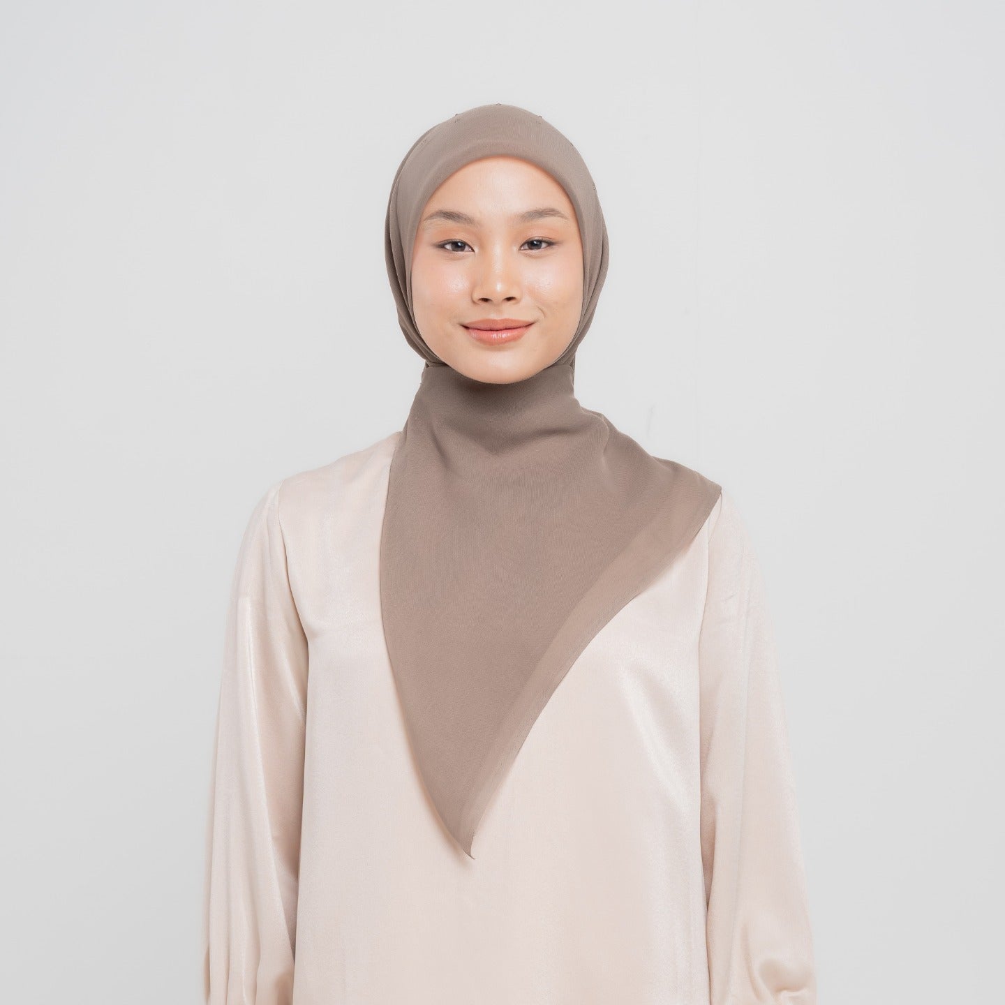 TAUPE GRAY