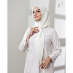 Plain Paris - Hijab Segiempat Paris Jepang Premium Seri Hitam dan Putih