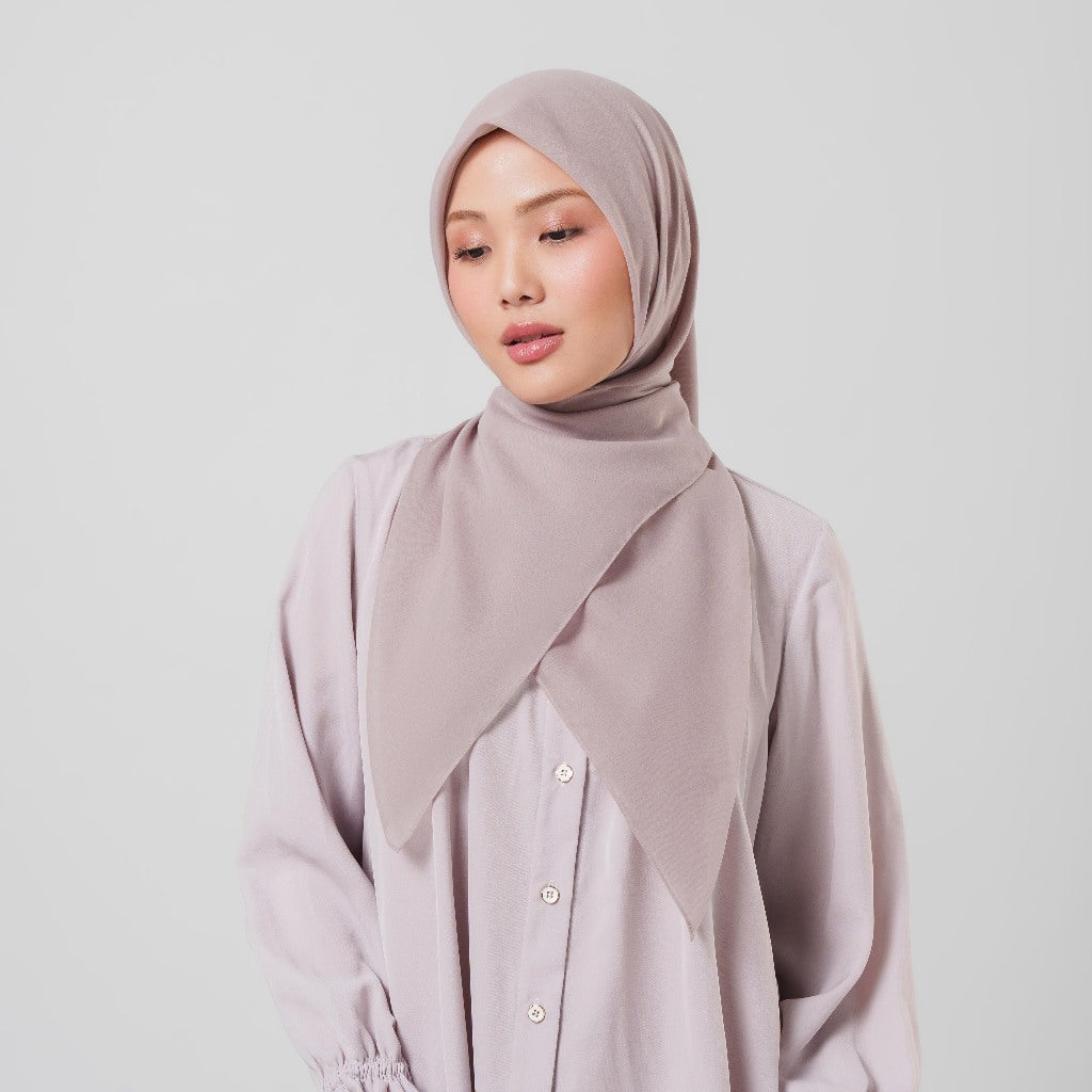 Plain Ultrasoft -  Hijab Segiempat Polos Premium