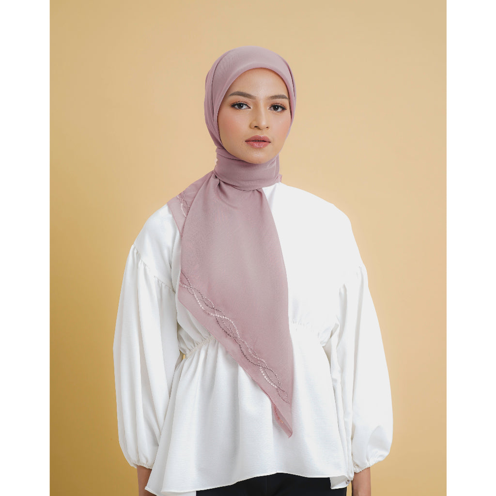 Esha Embroidery Crystal